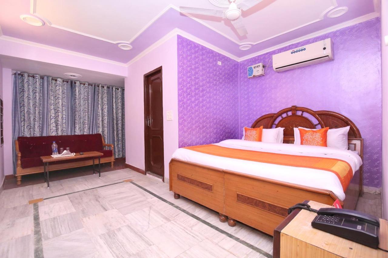 Super Hotel O Rajesh Palace Chandīgarh Exterior foto