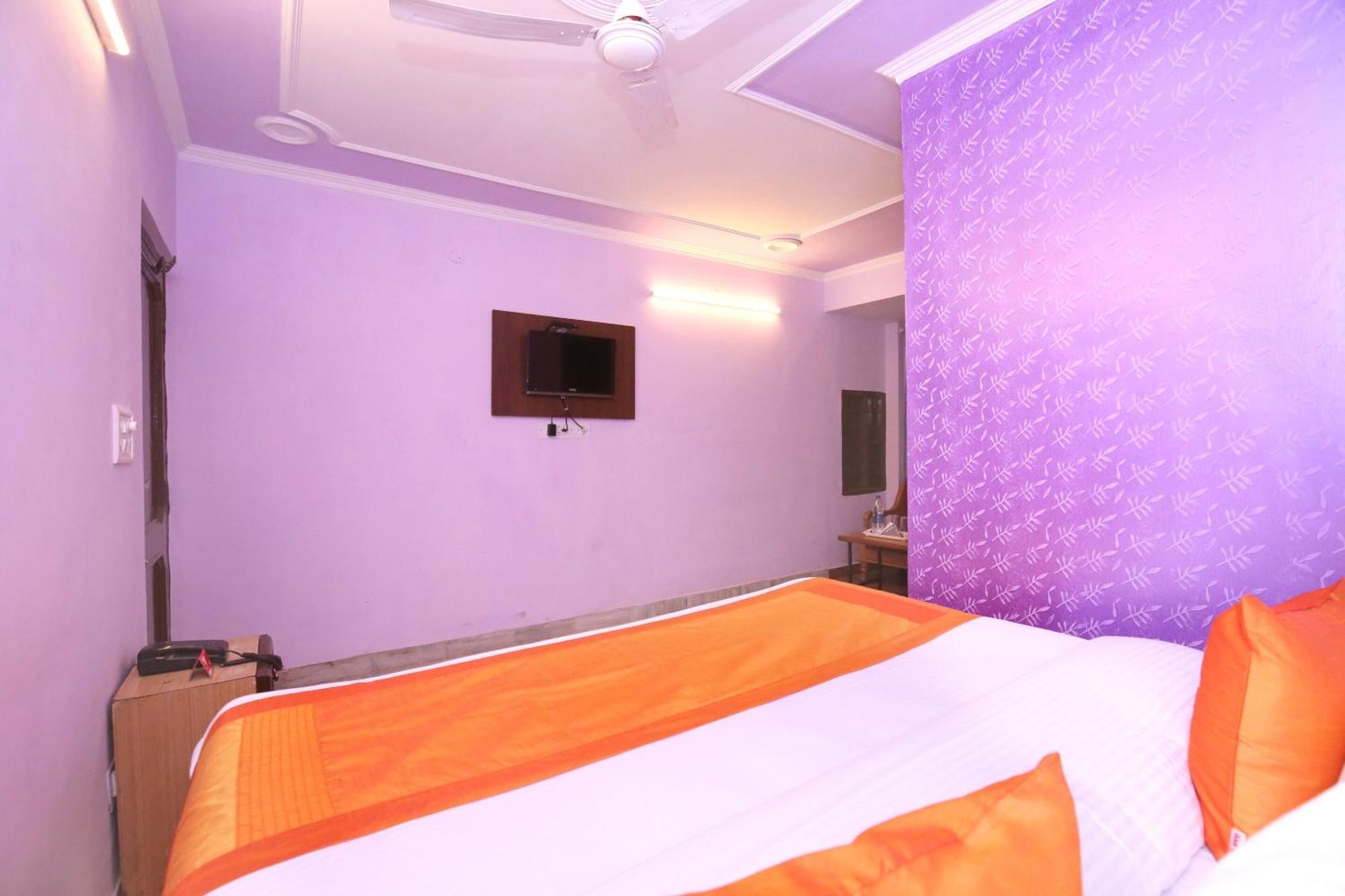 Super Hotel O Rajesh Palace Chandīgarh Exterior foto